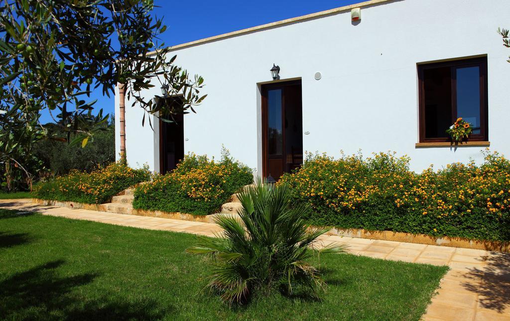 Agriturismo La Concordia Valderice Exteriör bild